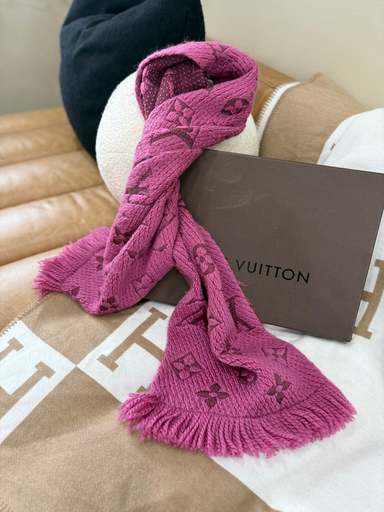  Louis Vuitton Cherry Pink Logomania Scarf Wool Scarf