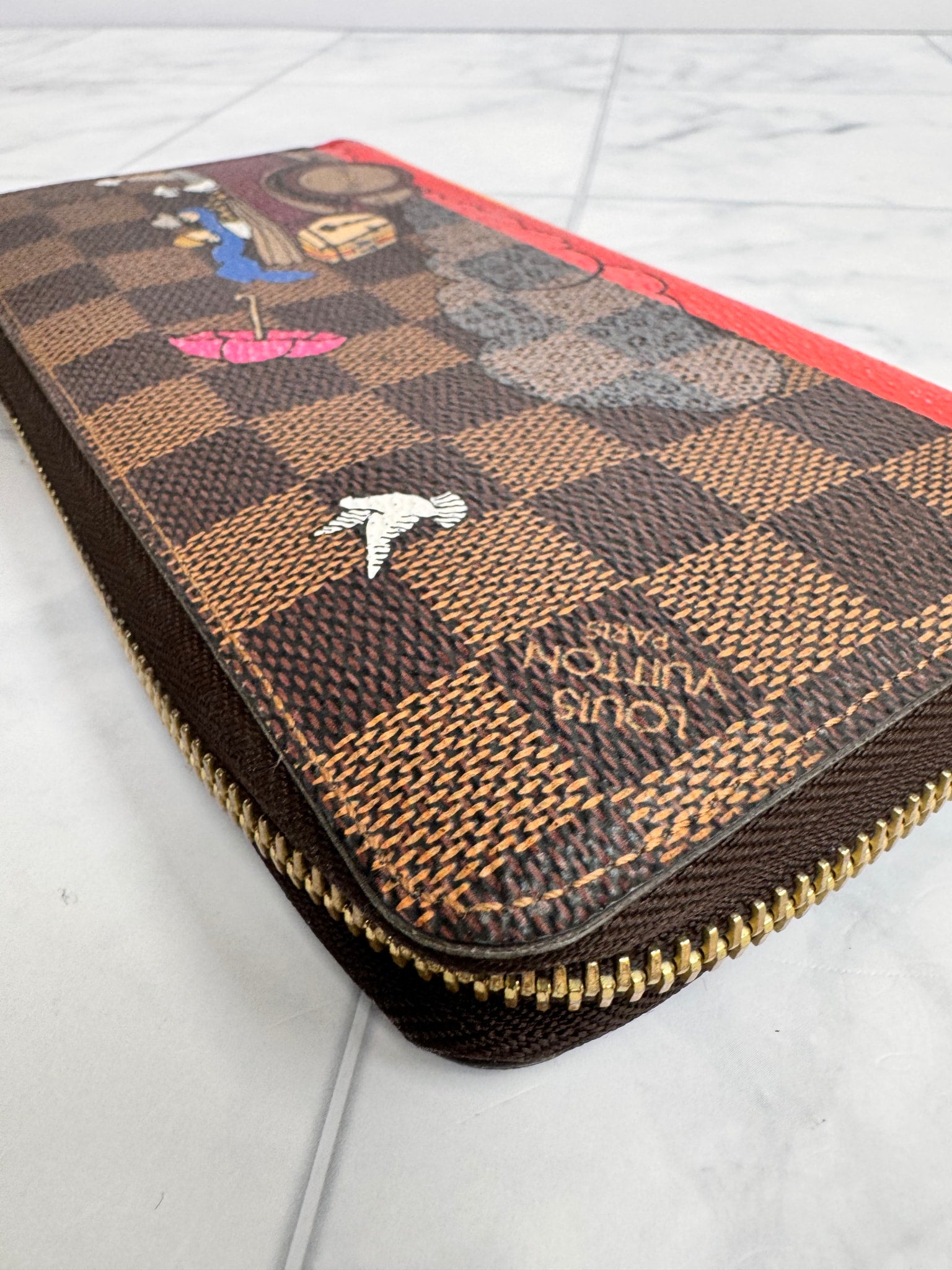 Louis Vuitton Damier Ebene Evasion Illustre Zippy Wallet