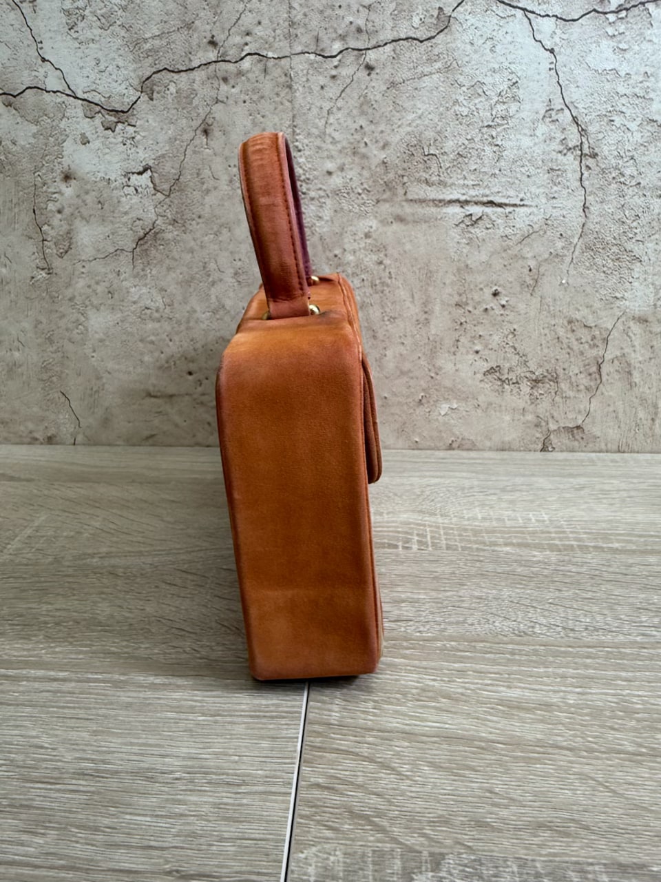 https://res.cloudinary.com/dyql5hig8/image/upload/v1756139477/z4bjvp8qcnvnxdjdenfq.jpg