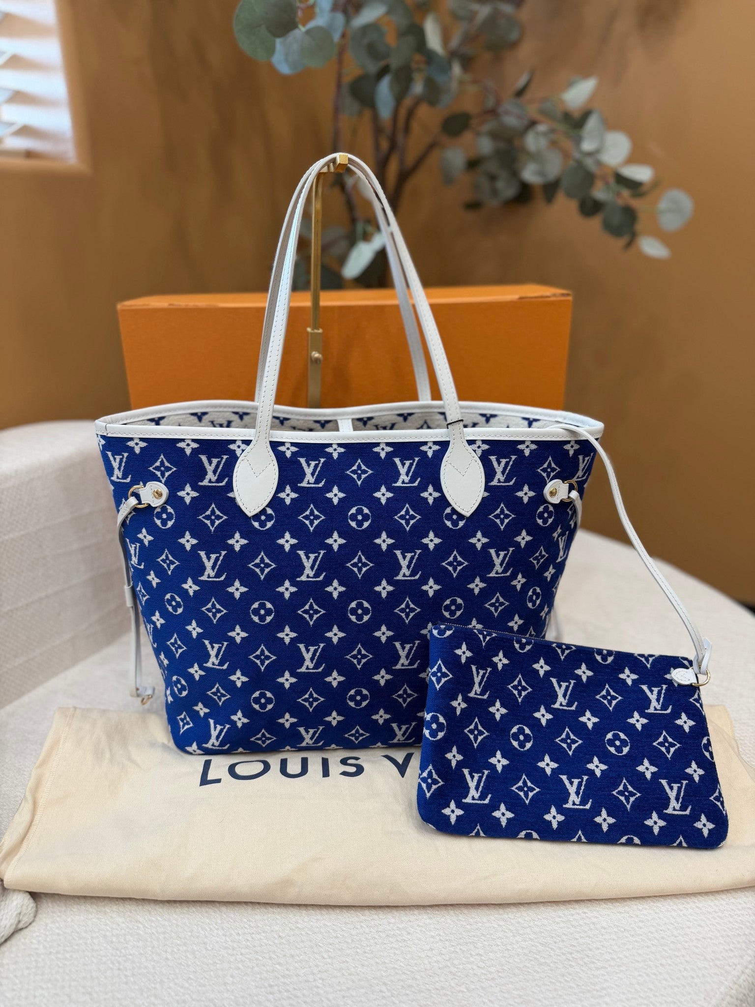 Louis Vuitton Blue And White Jaquard Velvet Neverfull MM Tote Bag 