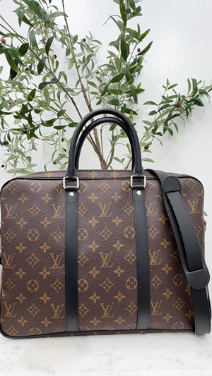 LIKE NEW - Louis Vuitton Monogram Porte Documents Voyage PM
