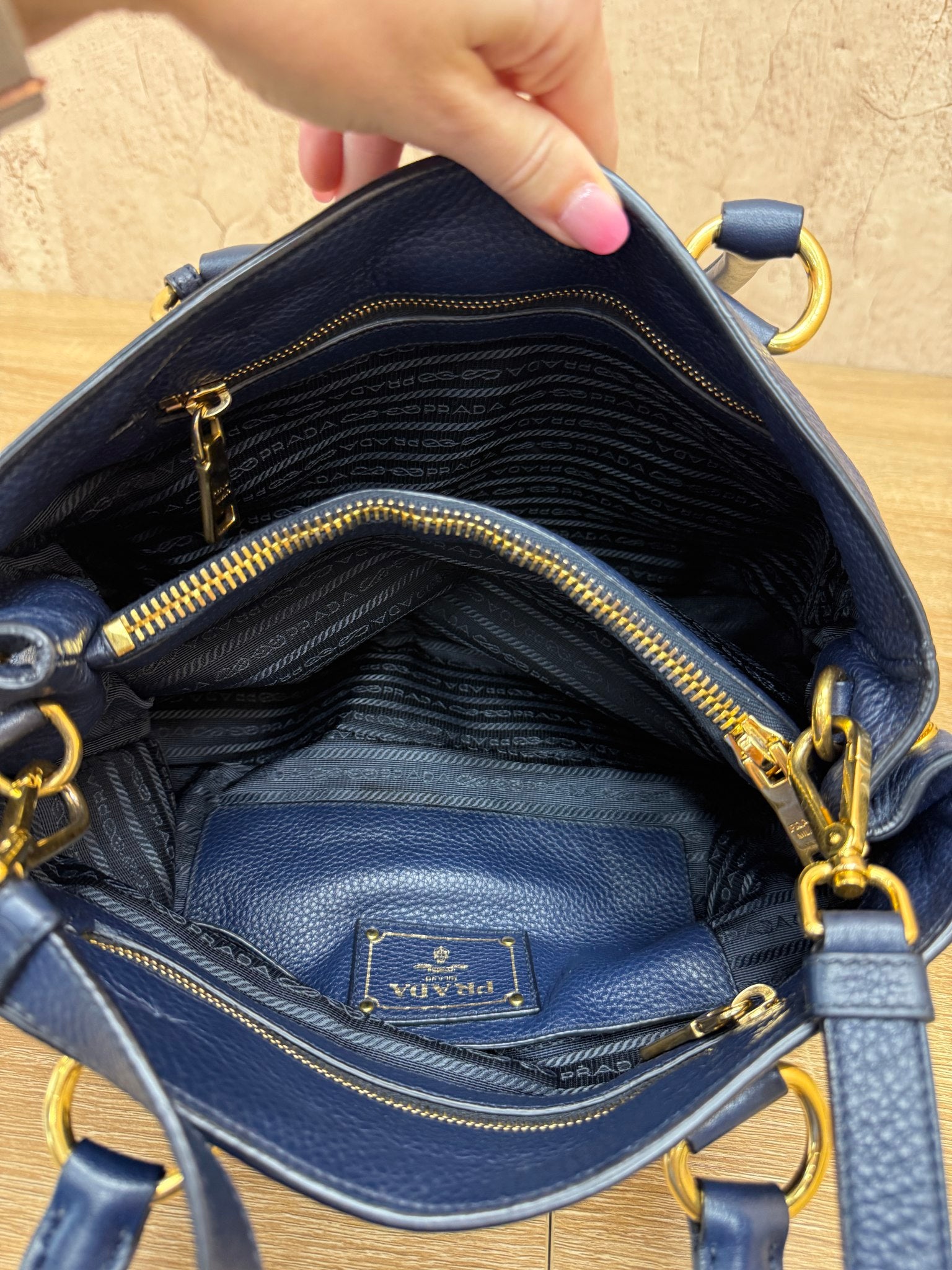 https://res.cloudinary.com/dyql5hig8/image/upload/v1754599203/zc7cld7jjjzaez3bjnhm.jpg