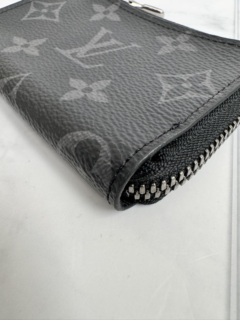 Louis Vuitton Eclipse Monogram Porte Monnaie Jour Coin Case