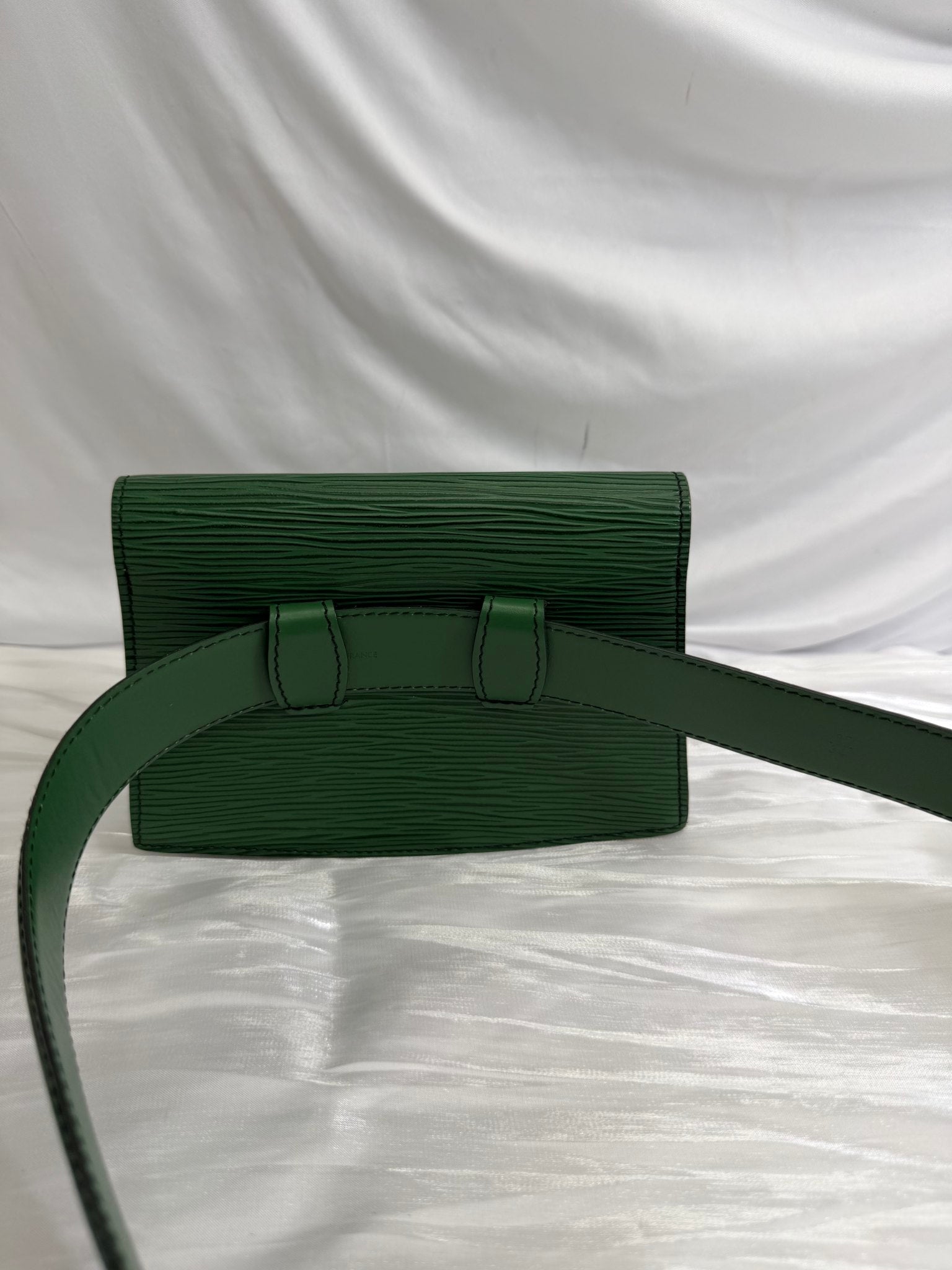 Louis Vuitton Green Epi Leather Tilsitt Belt Bag