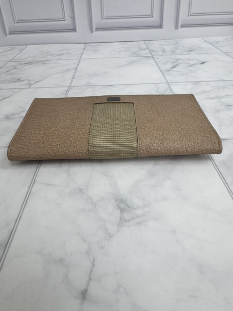 LIKE NEW - Gucci Beige Canvas And Leather Long Wallet