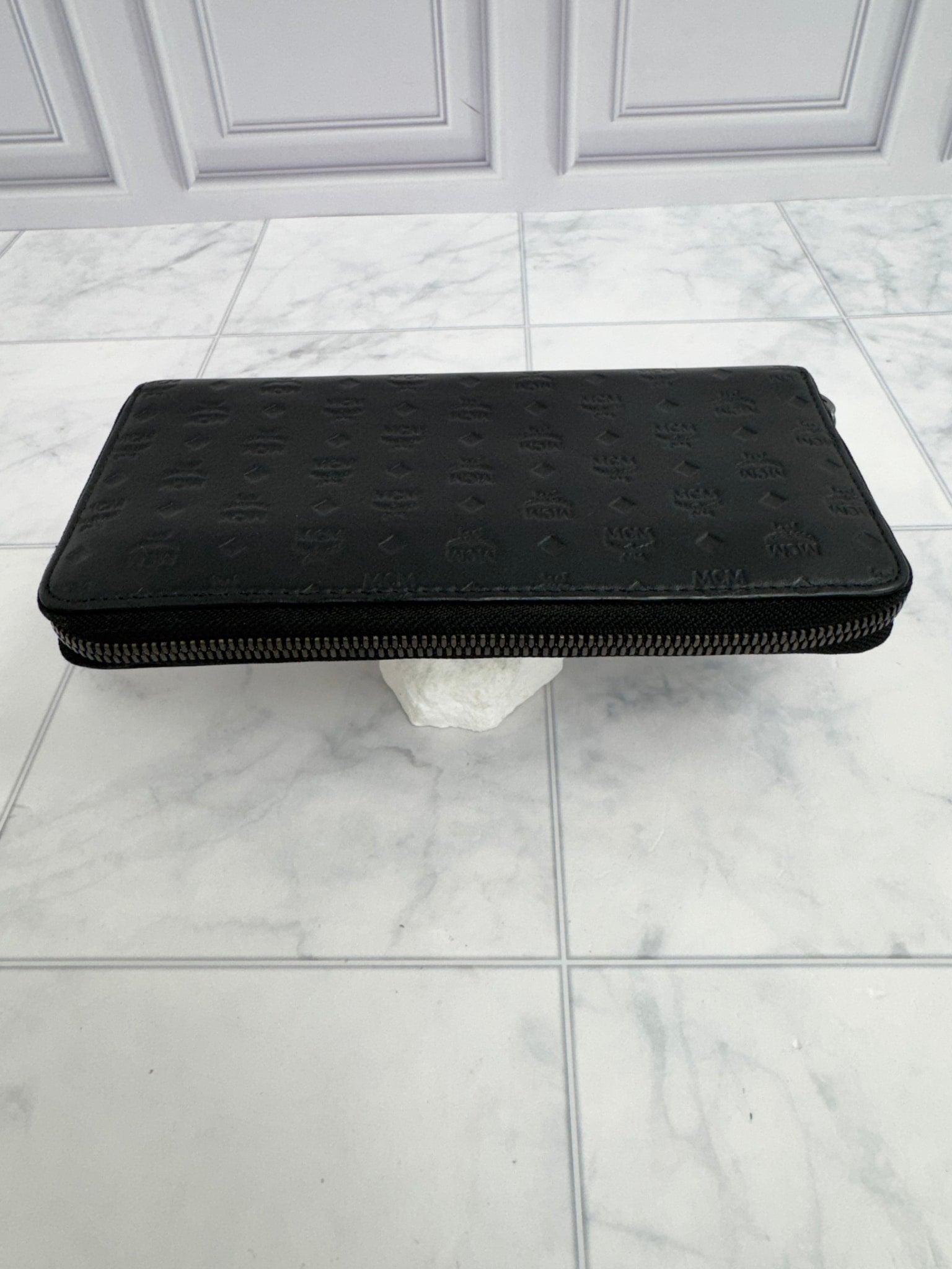 MCM Black Visetos Embossed Leather Zippy Wallet