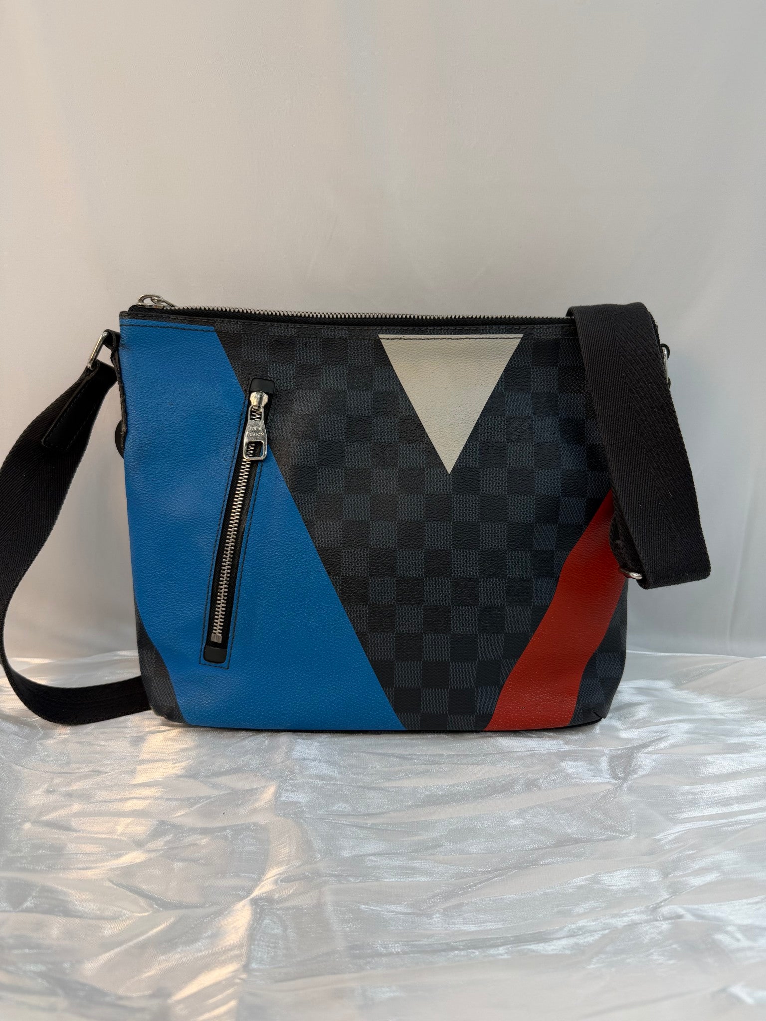 Louis Vuitton Damier Cobalt Regatta Mick PM Crossbody