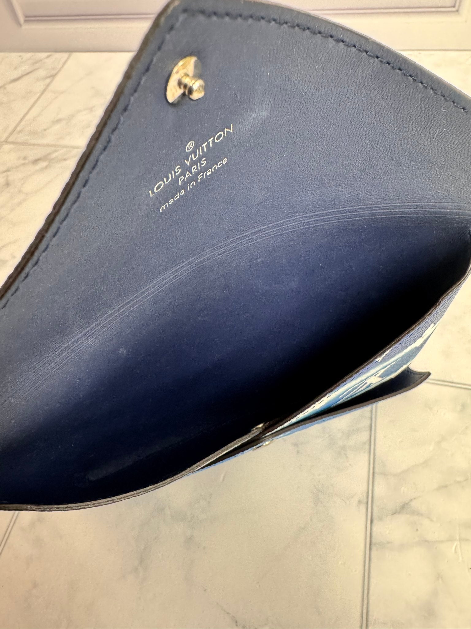 Louis Vuitton Blue Monogram Escale Medium Kirigami Pochette