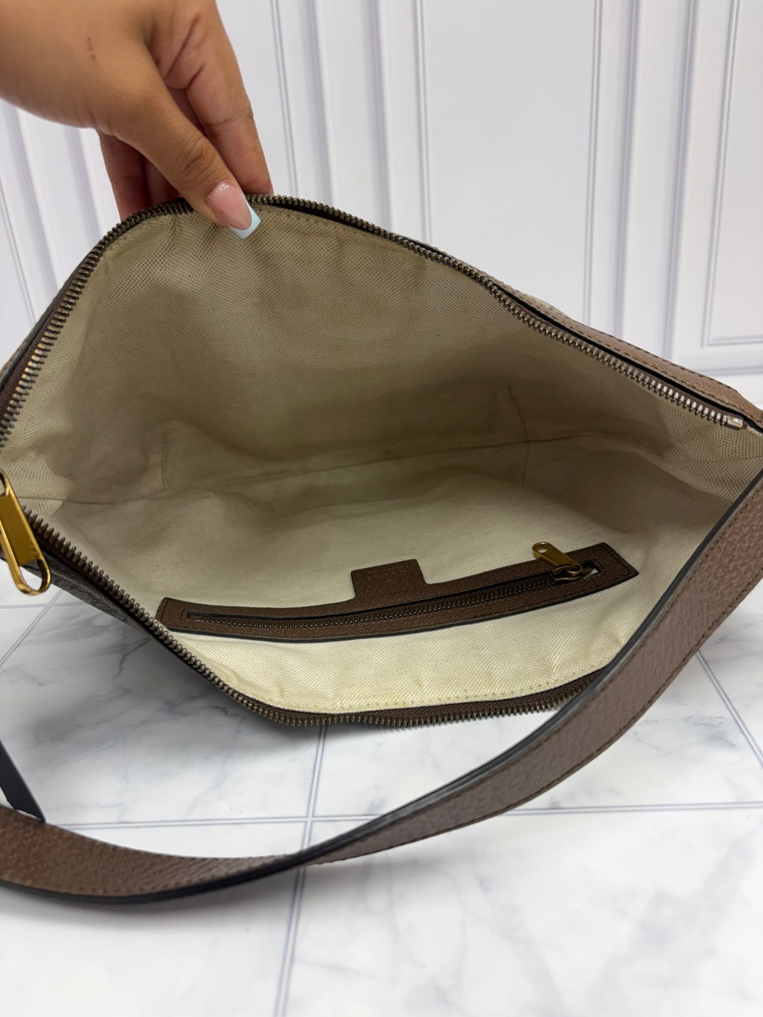 Gucci GG Supreme Ophidia Halfmoon Bag