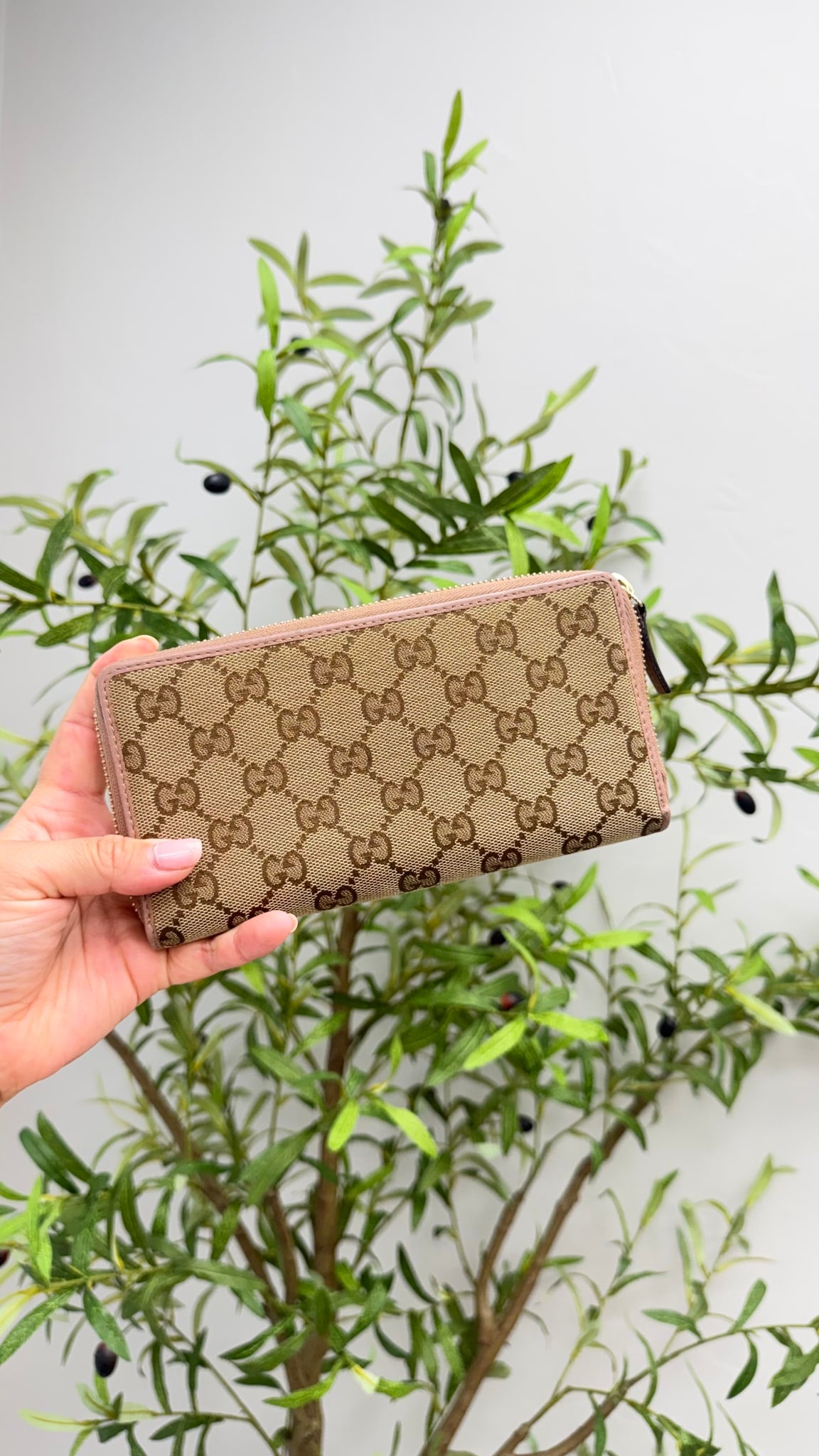 Gucci Pink Leather GG Canvas Bow Zippy Wallet