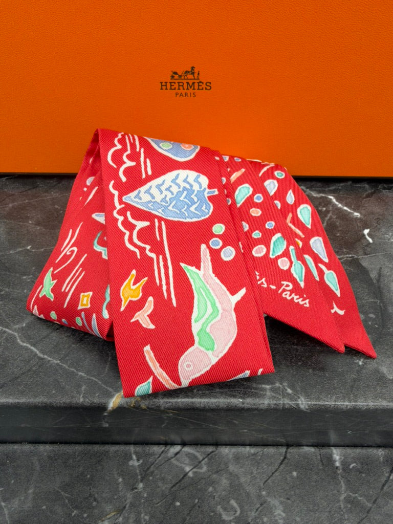 Hermes Red Silk Isola Di Primavera Twilly