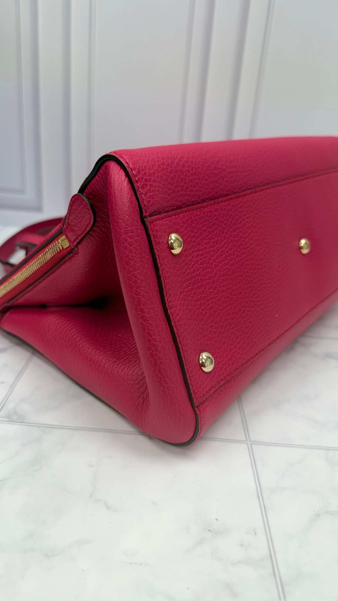 Gucci Pink Pebbled Leather Medium Swing 2Way Tote